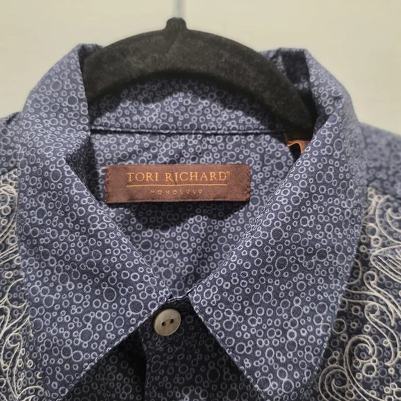 Tori Richard Shirt Medium Blue Koi Fish Tropical Hawaiian USA - Picture 5 of 10